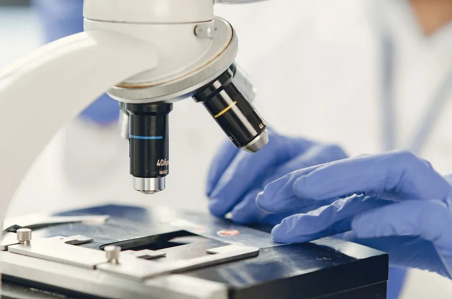 
                                                                                            ¿Qué es una biopsia? ¿Cómo?
                                             