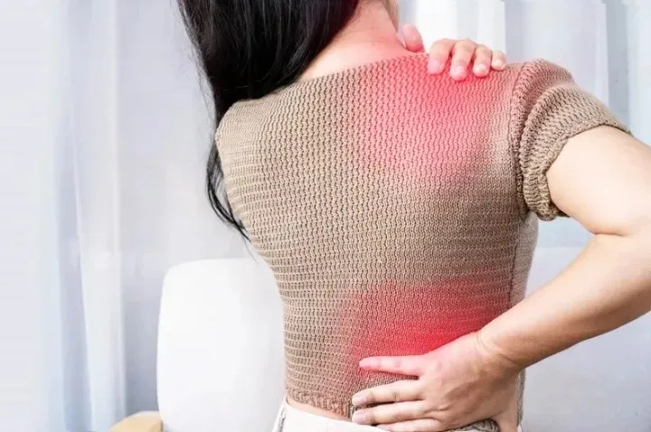 
                                                                                            Artritis: ¿el destino inevitable de la vejez?
                                             
